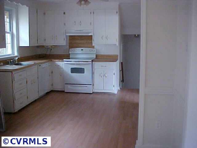 8809 Derbyshire Road Henrico, VA 23229 - Photo 3 of 3 Gallery Image 3