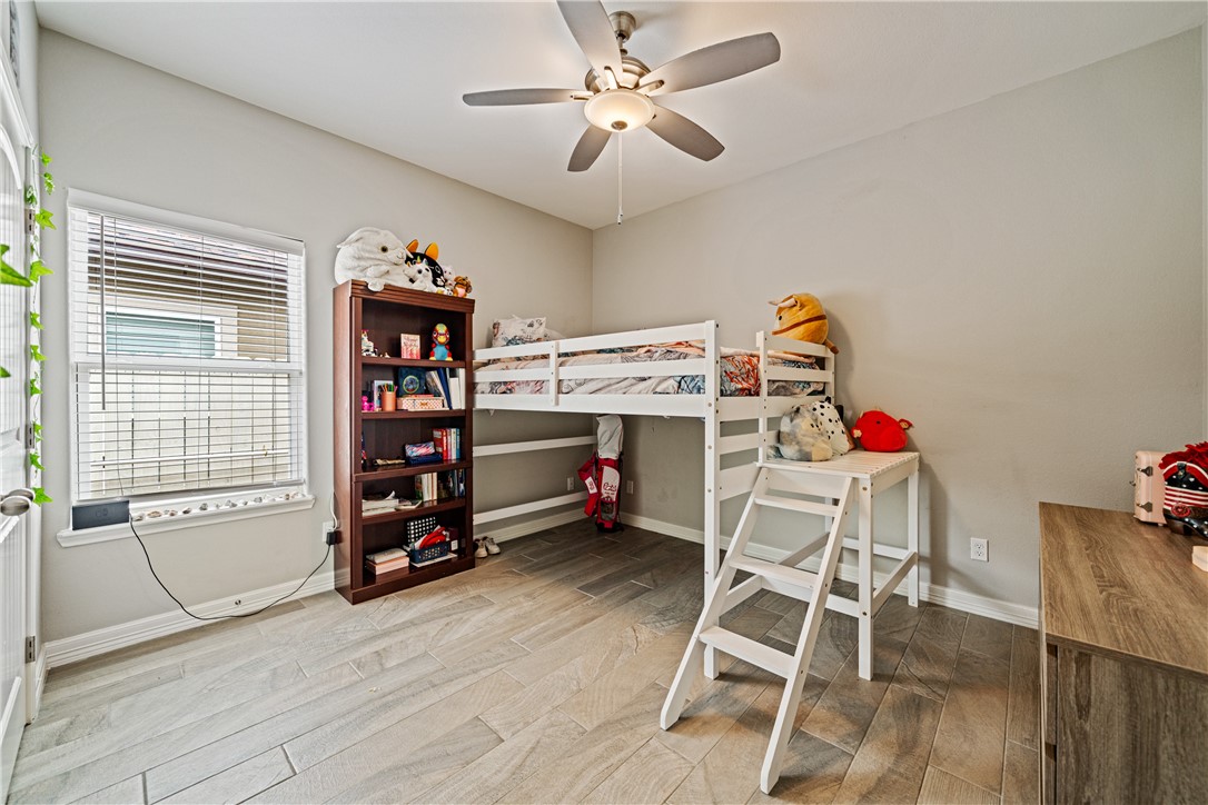 15433 Finistere Street Corpus Christi, TX 78418 - Photo 18 of 21