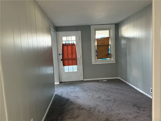 $1,800 | 227 Providence Street, West Warwick, RI 02893