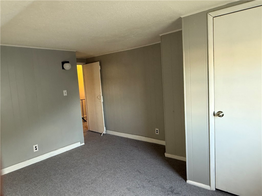 227 Providence Street West Warwick, RI 02893 - Photo 13 of 21