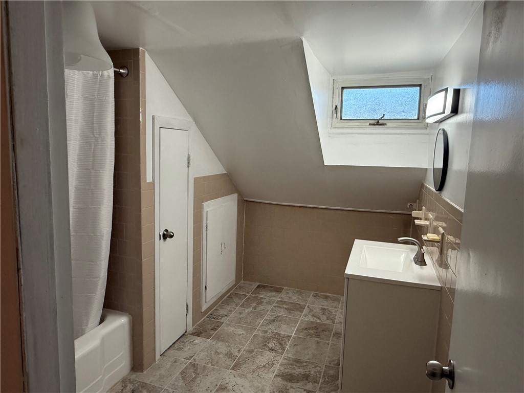 227 Providence Street West Warwick, RI 02893 - Photo 15 of 21