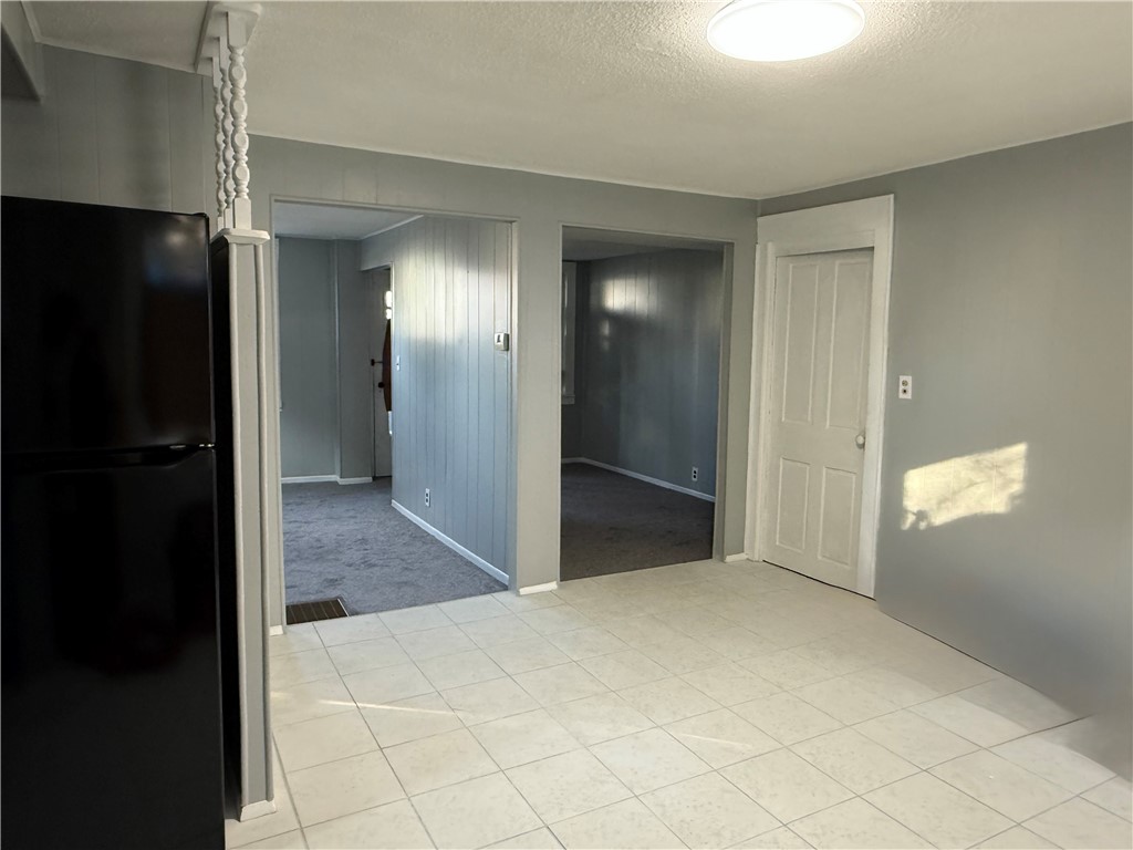 227 Providence Street West Warwick, RI 02893 - Photo 8 of 21