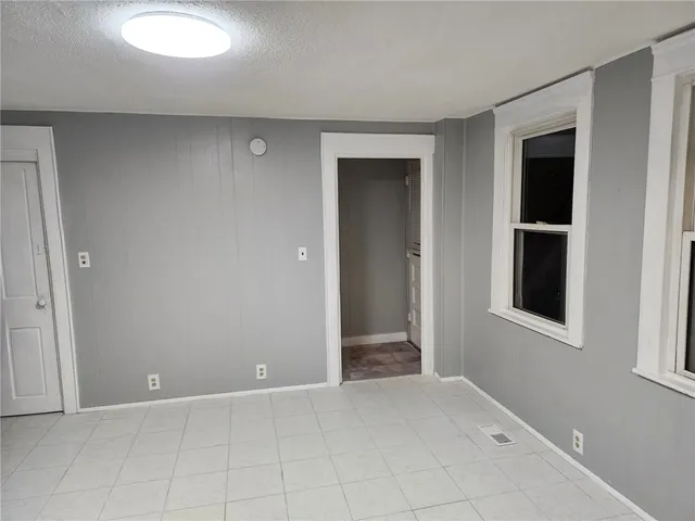 $1,800 | 227 Providence Street, West Warwick, RI 02893