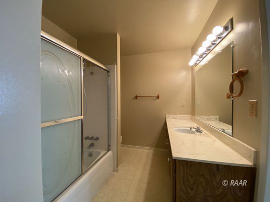 536 West Coso Avenue Ridgecrest, CA 93555 - Photo 10 of 21 Gallery Image 10