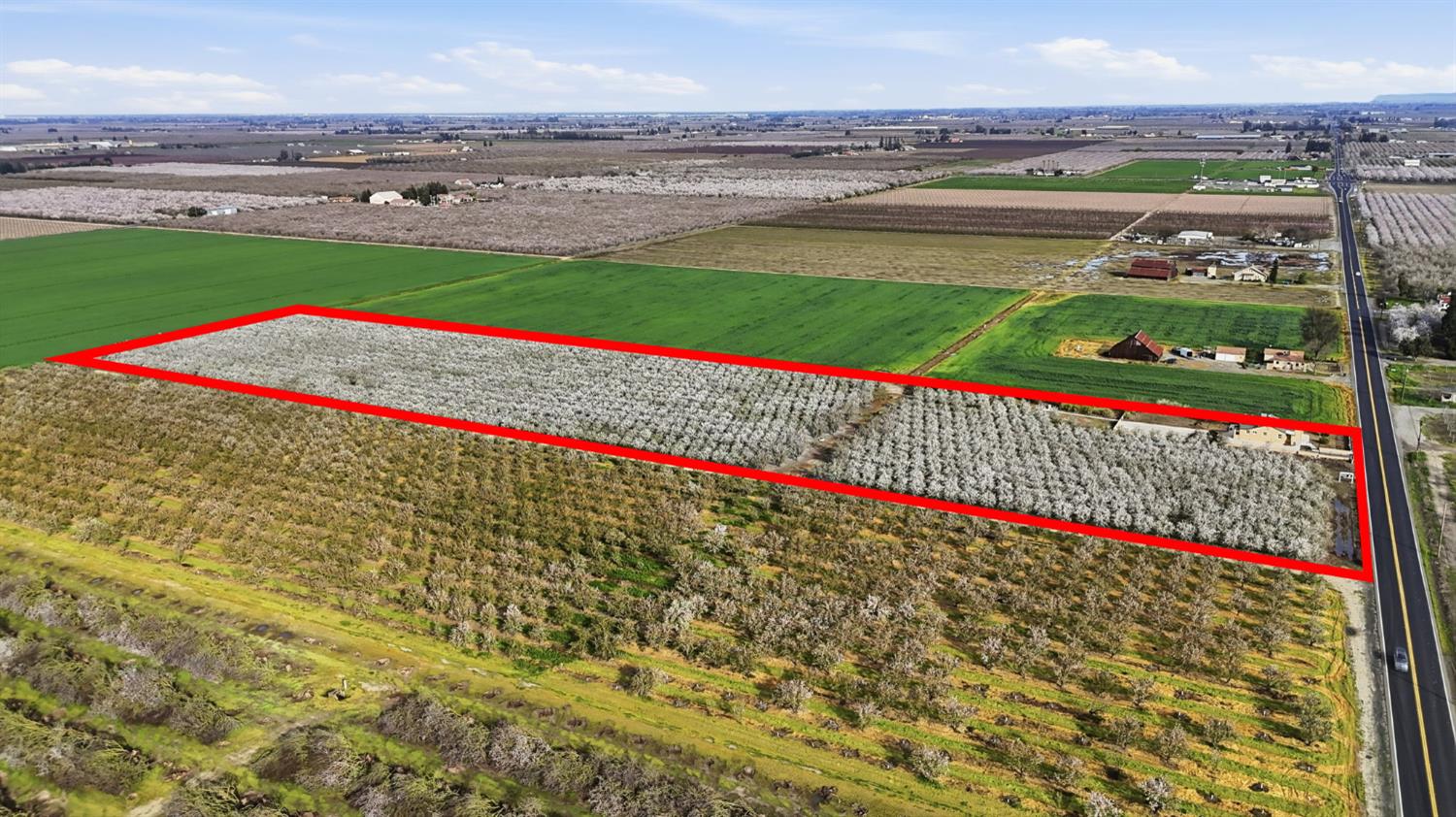 5333 Geer Road Turlock, CA 95382 - Photo 37 of 37 a view of outdoor space and city view