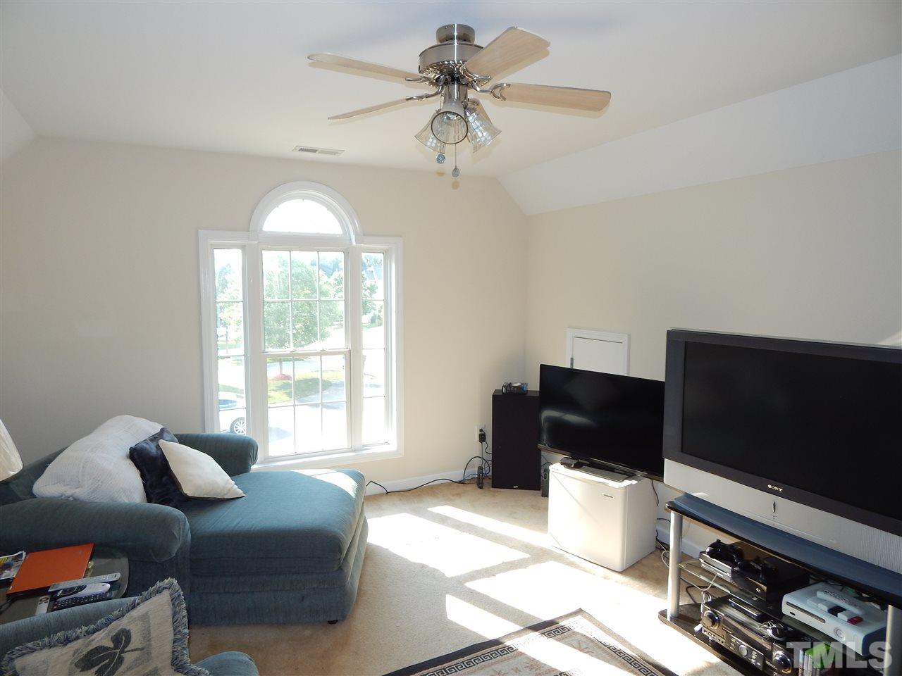 7954 Willowglen Drive Raleigh, NC 27616 - Photo 23 of 25