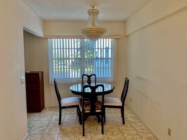 74 Fanshaw B Boca Raton, FL 33434 - Photo 4 of 22 Dining Room
