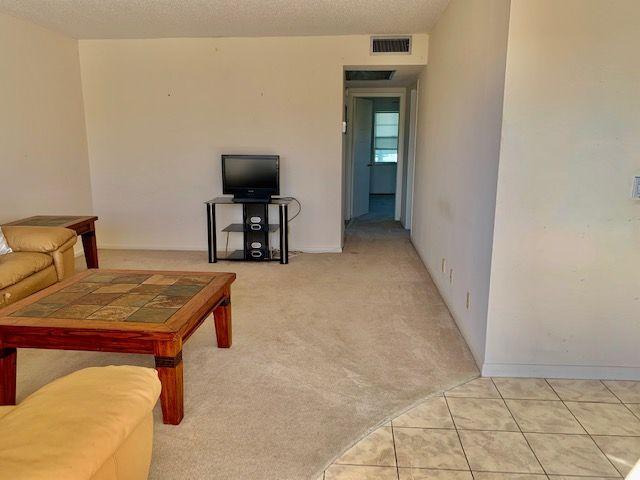 74 Fanshaw B Boca Raton, FL 33434 - Photo 6 of 22 Living Room