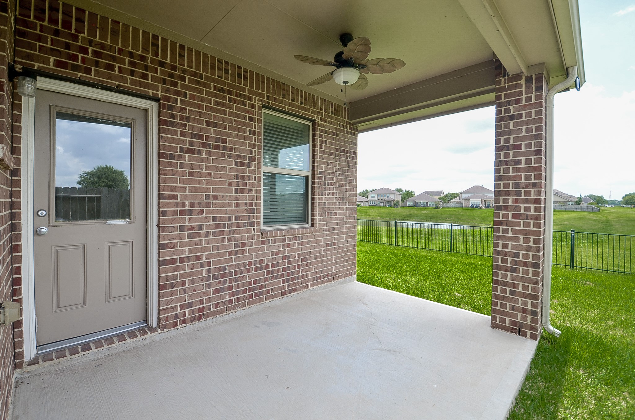 2227 Leonetti Lane Rosenberg, TX 77471 - Photo 40 of 47 back of house