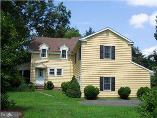 19 Wilburtha Road Ewing, NJ 08628 - Photo 2 of 5