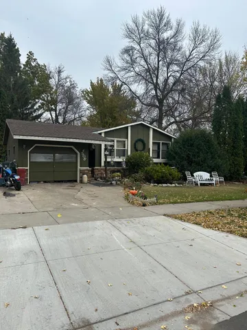 $164,900 | 506 West Stanton Avenue, Fergus Falls, MN 56537