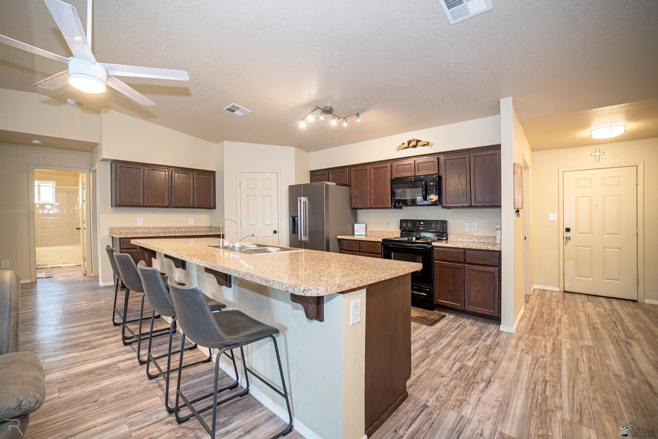 7761 East 41st Road Yuma, AZ 85365 - Photo 4 of 36 Gallery Image 4