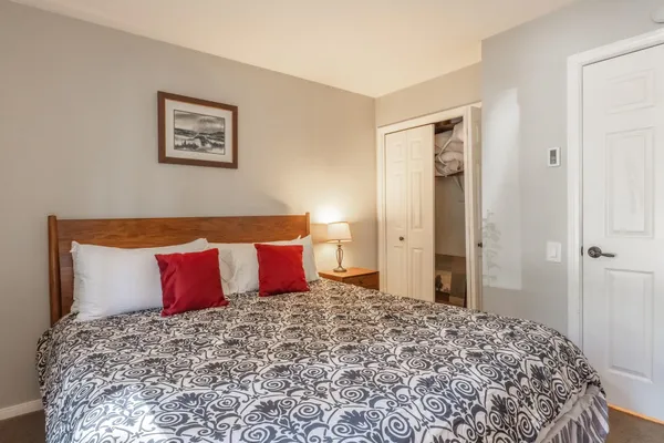 $479,000 | 2113 Meridian Boulevard, Unit 141, Mammoth Lakes, CA 93546