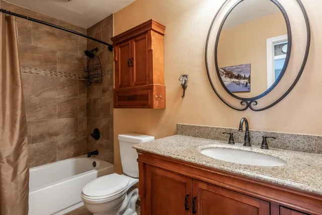 $479,000 | 2113 Meridian Boulevard, Unit 141, Mammoth Lakes, CA 93546