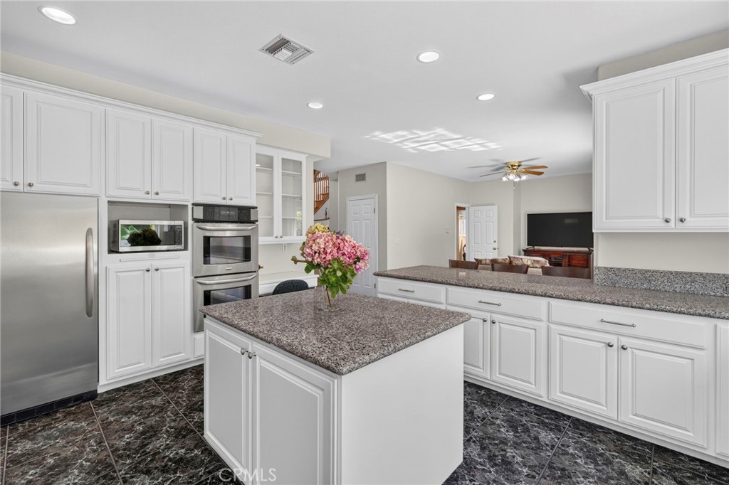 11541 Donovan Road Rossmoor, CA 90720 - Photo 44 of 113