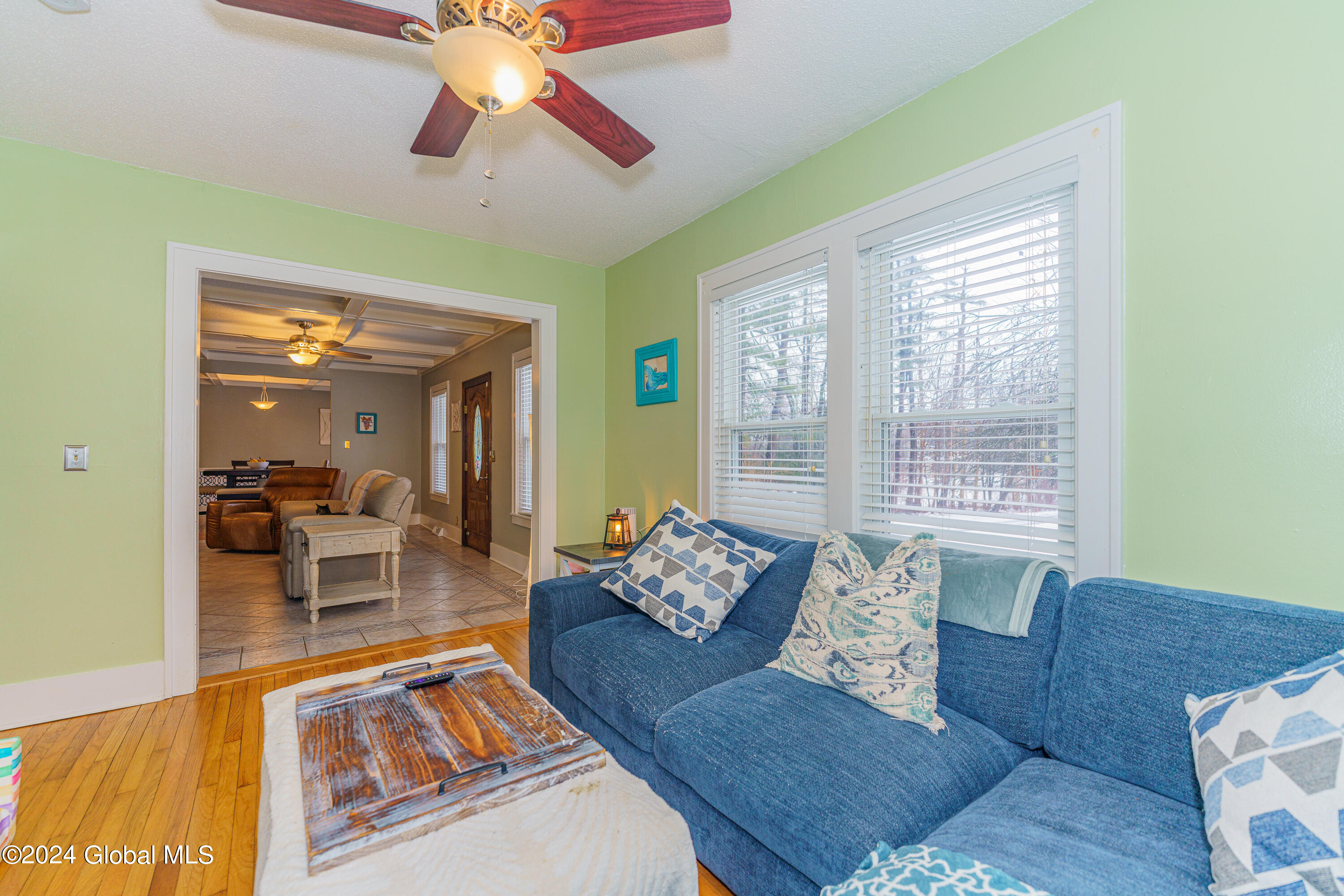 2734 Troy-Schenectady Road Niskayuna, NY 12309 - Photo 8 of 43 2 Familyroom 1
