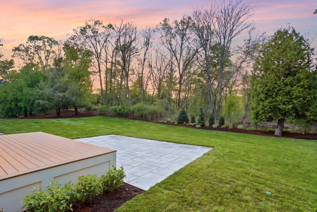 14 Thoreau Road Lexington, MA 02420 - Photo 3 of 8