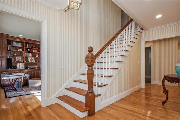 27 Bow Road Wayland, MA 01778 - Photo 4 of 30 Gallery Image 4