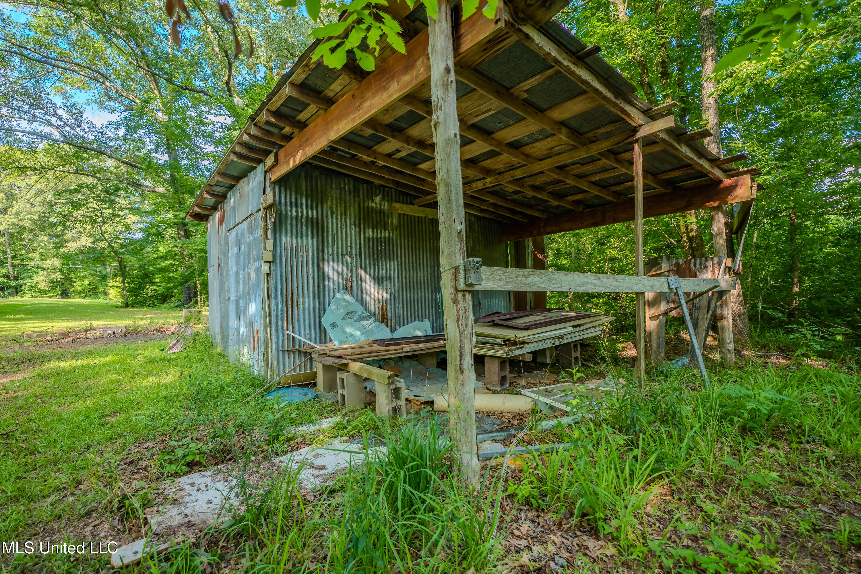 5699 Hebron Church Road Bentonia, MS 39040 - Photo 52 of 52 P1249760-HDR
