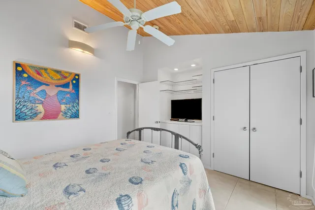 $2,100,000 | 208 Sabine Drive, Pensacola Beach, FL 32561