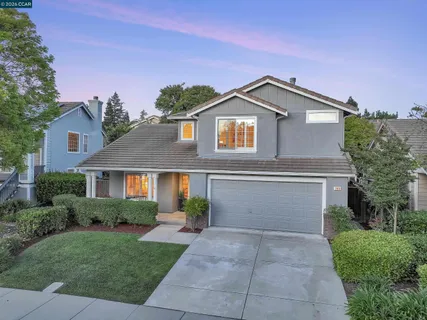 $949,500 | 280 Brady Street, Martinez, CA 94553
