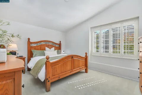 $949,500 | 280 Brady Street, Martinez, CA 94553