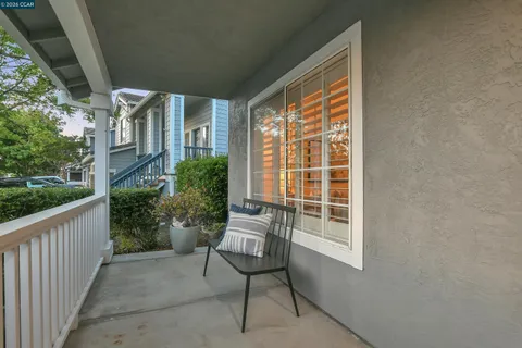 $949,500 | 280 Brady Street, Martinez, CA 94553
