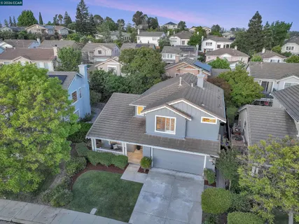 $949,500 | 280 Brady Street, Martinez, CA 94553