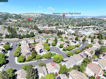 $949,500 | 280 Brady Street, Martinez, CA 94553