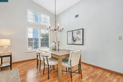 $949,500 | 280 Brady Street, Martinez, CA 94553