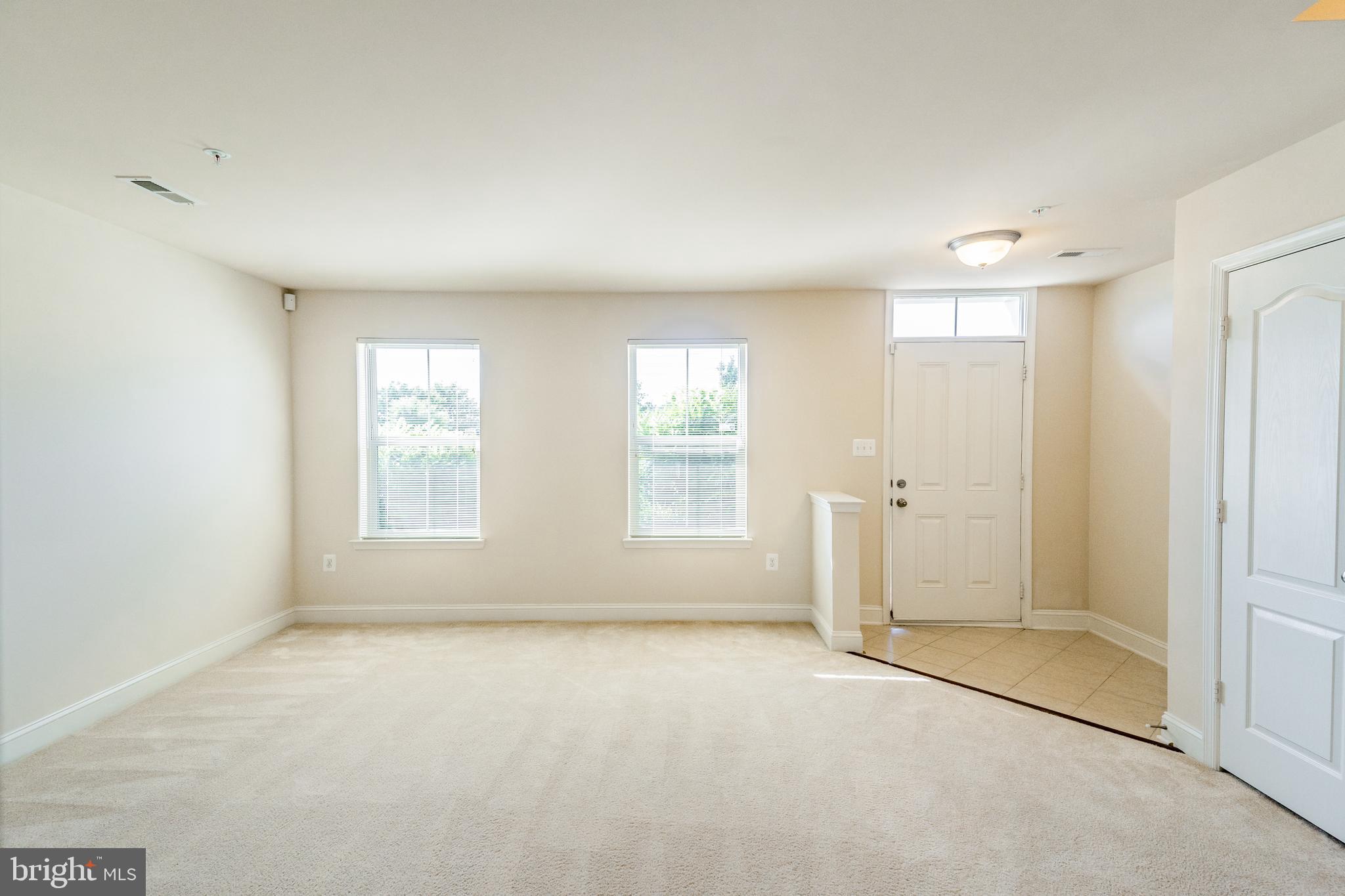 22711 Newcut Road Clarksburg, MD 20871 - Photo 2 of 47