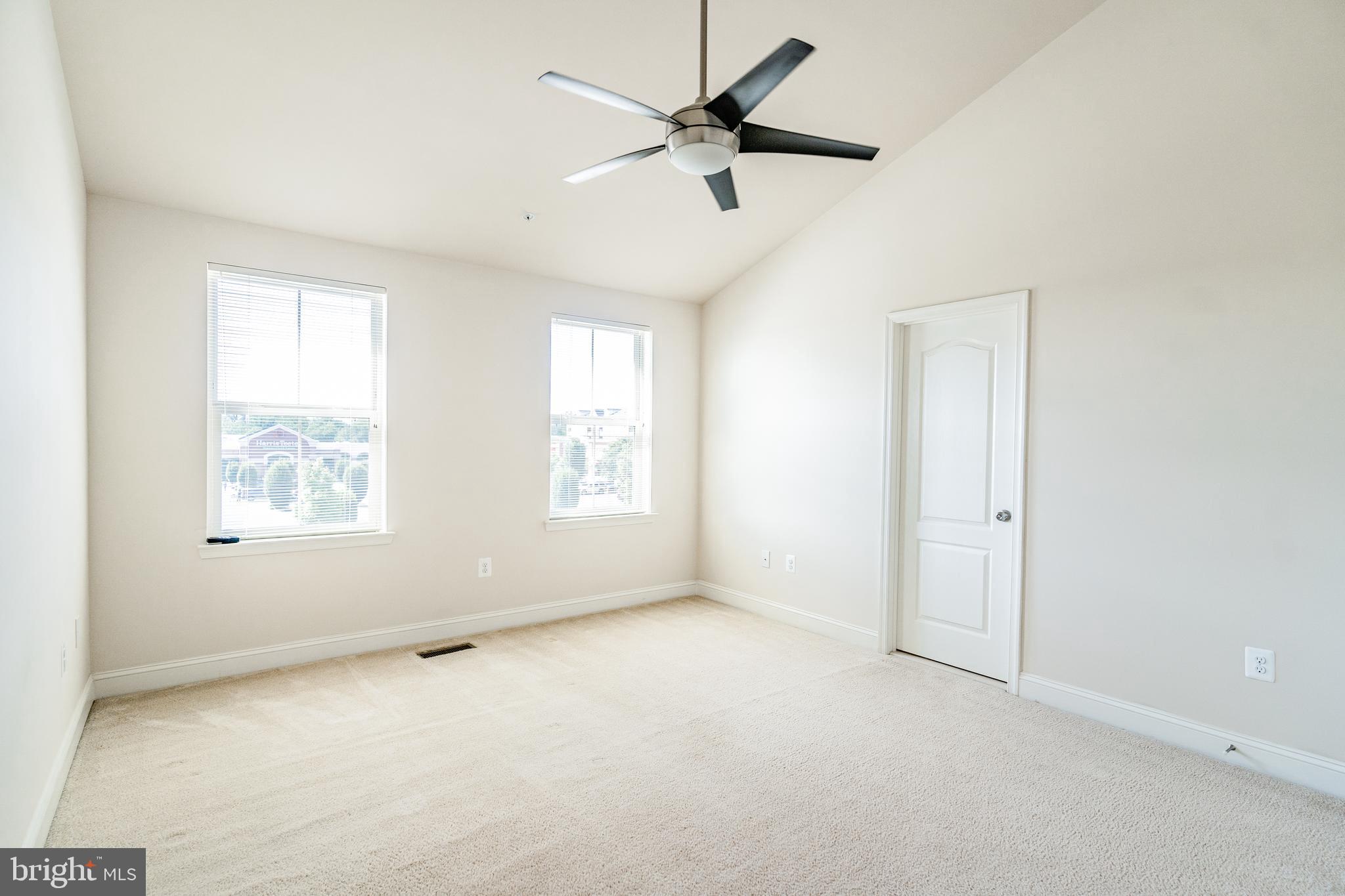 22711 Newcut Road Clarksburg, MD 20871 - Photo 22 of 47