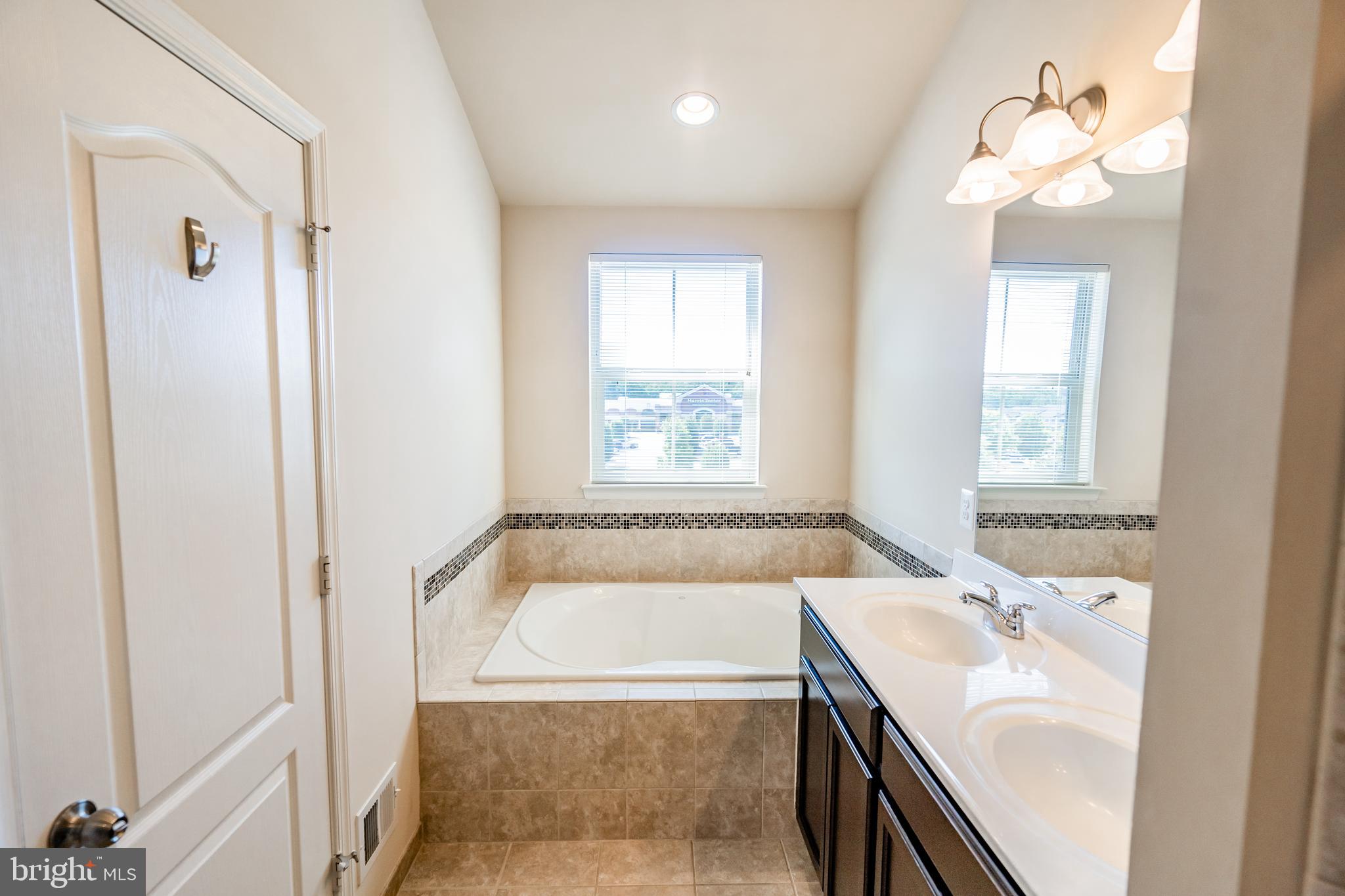 22711 Newcut Road Clarksburg, MD 20871 - Photo 30 of 47