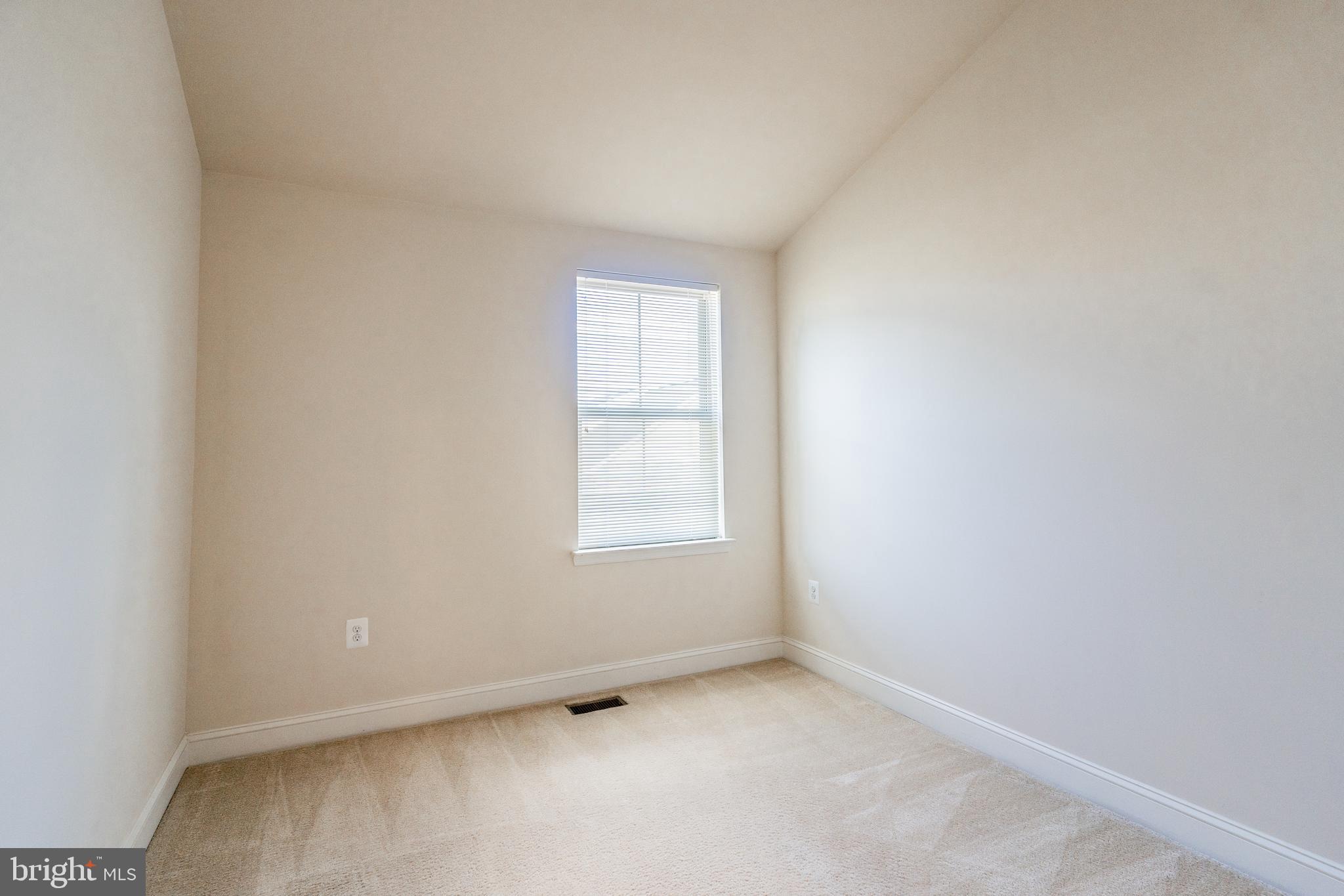 22711 Newcut Road Clarksburg, MD 20871 - Photo 38 of 47