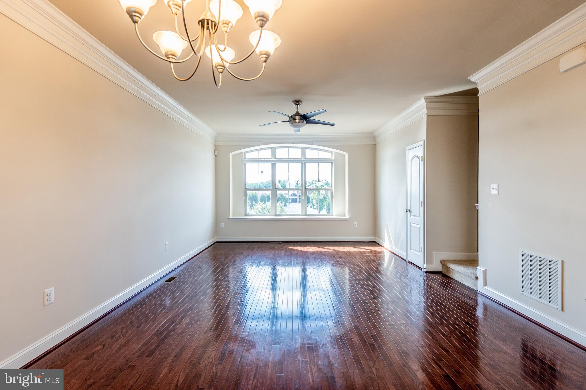 22711 Newcut Road Clarksburg, MD 20871 - Photo 8 of 47