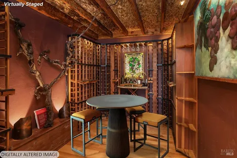$1,995,000 | 16 Guisela Court, Novato, CA 94945
