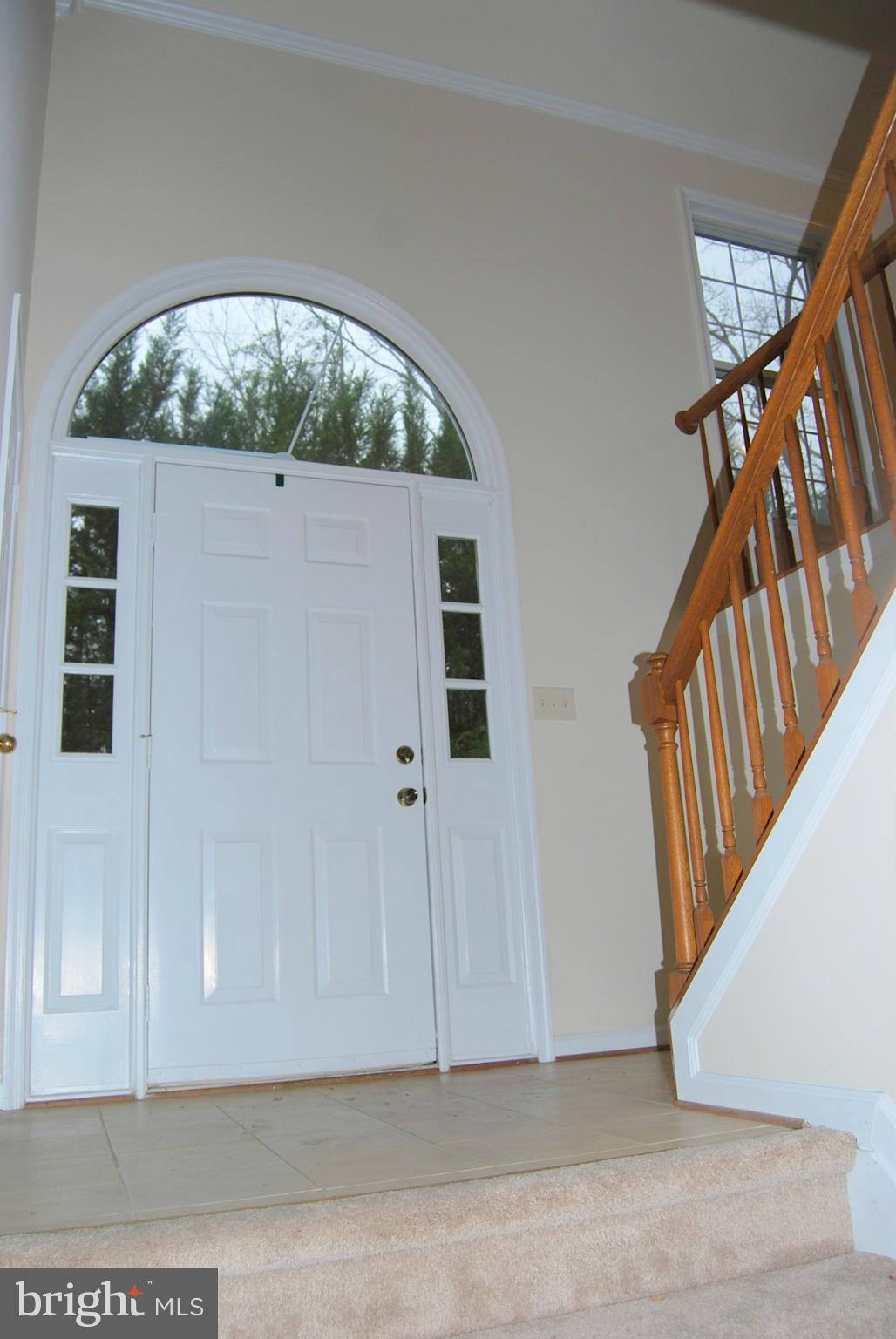 123 Potomac Run Road Fredericksburg, VA 22405 - Photo 2 of 22 Entrance Foyer