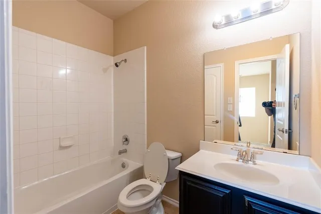 $2,450 | 2233 Canyon Point, McKinney, TX 75071