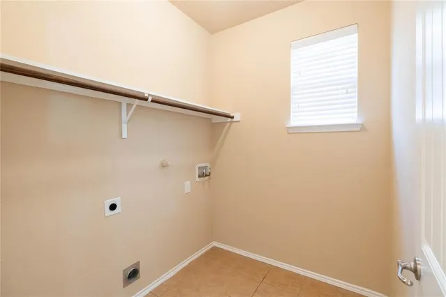 $2,450 | 2233 Canyon Point, McKinney, TX 75071