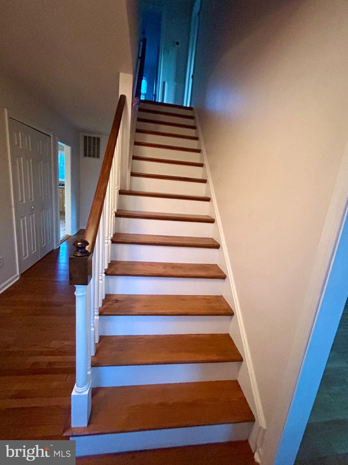 1007 Jones Road Conshohocken, PA 19428 - Photo 19 of 26 a view of entryway