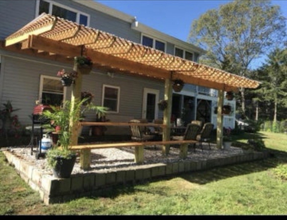 8 Scraggy Neck Rd Extension Bourne, MA 02534 - Photo 5 of 18