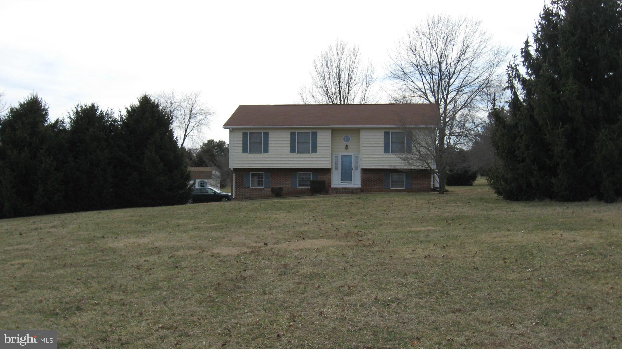 20138 Kettle Club Road Culpeper, VA 22701 - Photo 8 of 15 Exterior (Front)