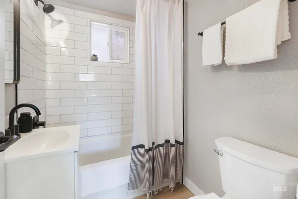 $249,900 | 1033 Nevada Street, Gooding, ID 83330