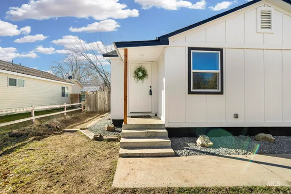 $249,900 | 1033 Nevada Street, Gooding, ID 83330