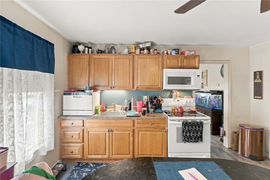 56 Summit Street Woonsocket, RI 02895 - Photo 12 of 18 Gallery Image 12