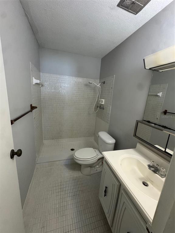 717 Southwest 75th Street, Unit 103 Gainesville, FL 32607 - Photo 12 of 13 Gallery Image 12