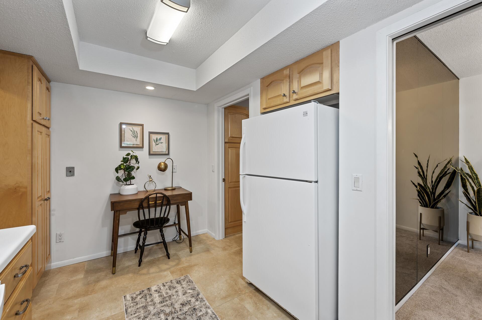 8441 Irwin Road, Unit 318 Bloomington, MN 55437 - Photo 14 of 46