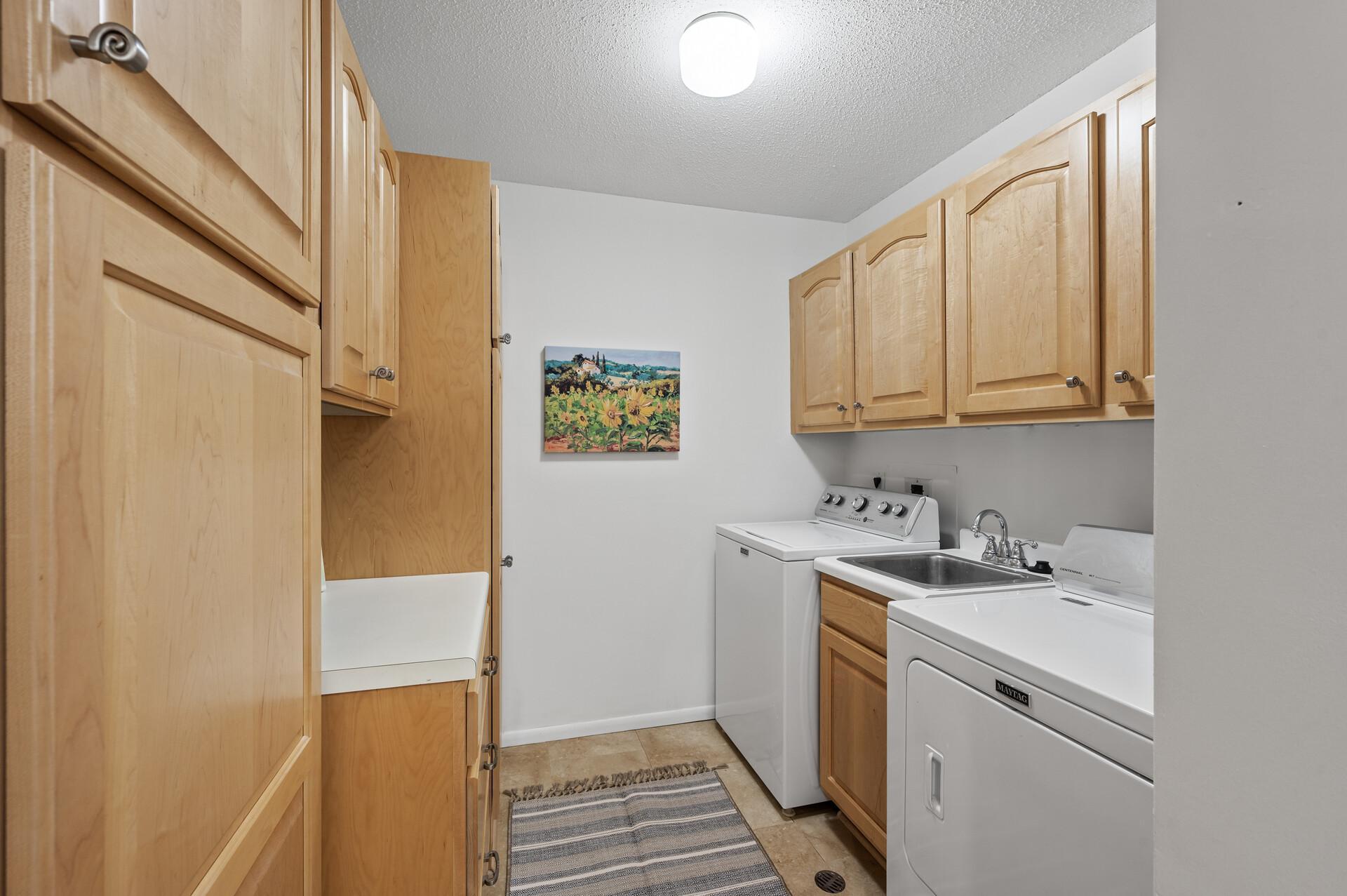8441 Irwin Road, Unit 318 Bloomington, MN 55437 - Photo 18 of 46