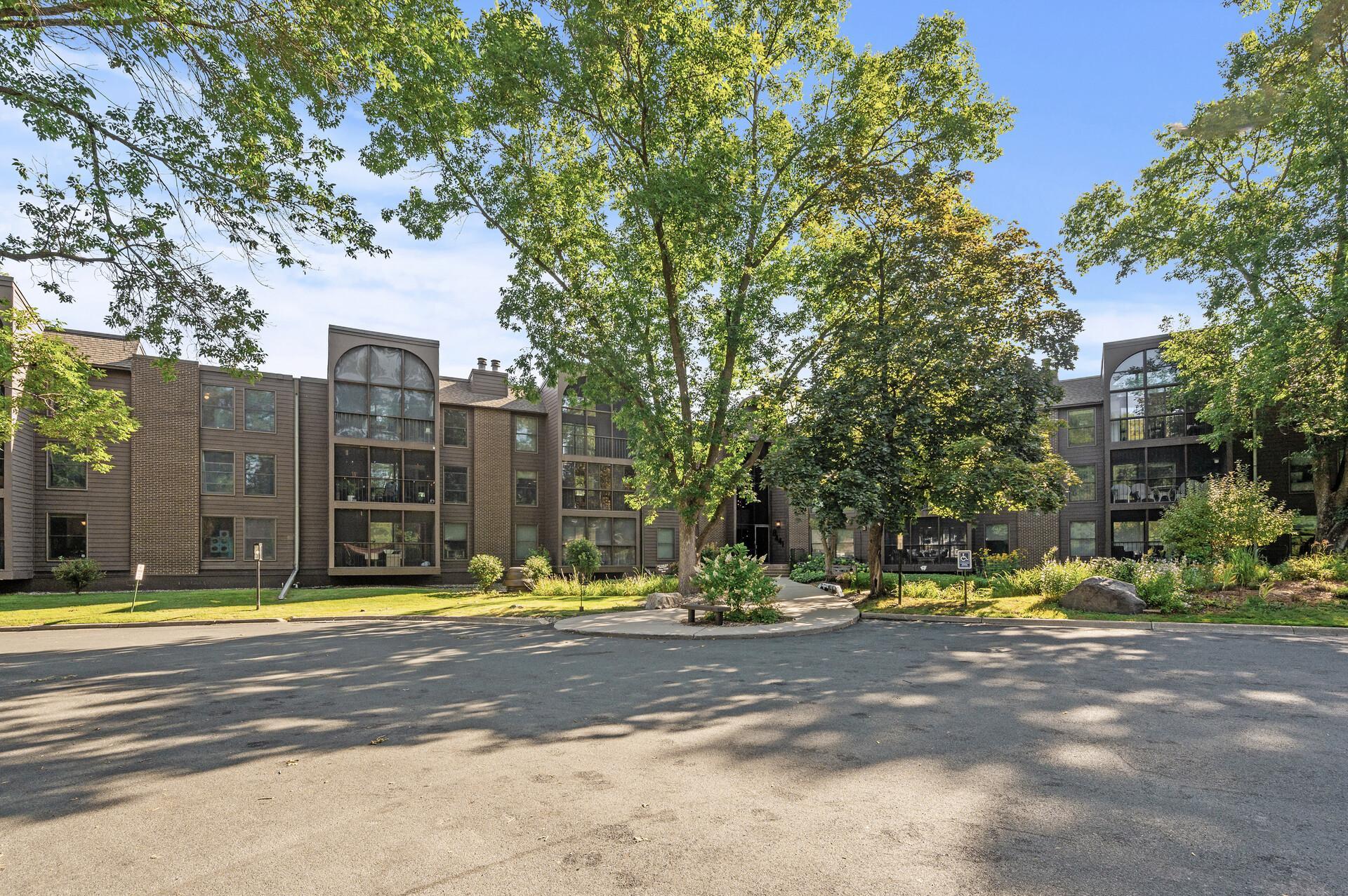 8441 Irwin Road, Unit 318 Bloomington, MN 55437 - Photo 46 of 46