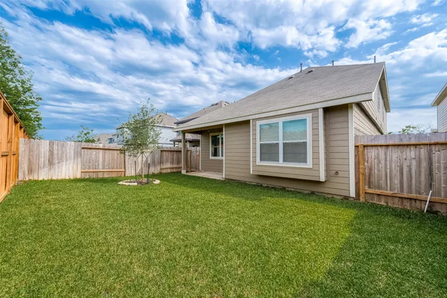 $2,100 | 1317 Mount Bassie Trail, Conroe, TX 77301